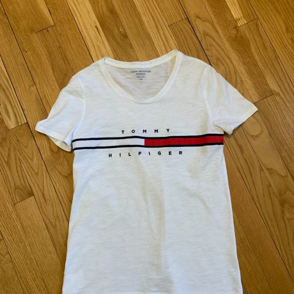 Tommy Hilfiger T-Shirt Women's Size SP - Picture 3 of 7